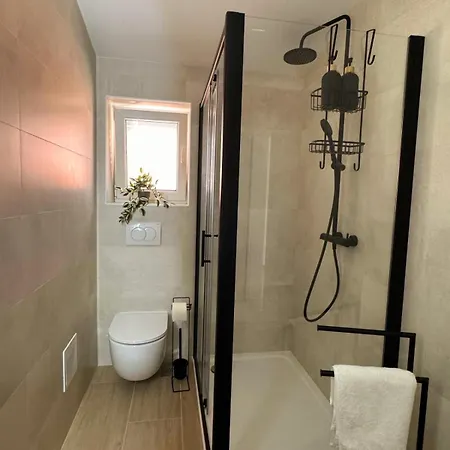 Dora Apartamento
